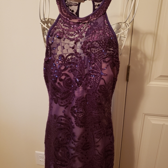 Elegant sequin Emerald Sundae  gown - Picture 4 of 8